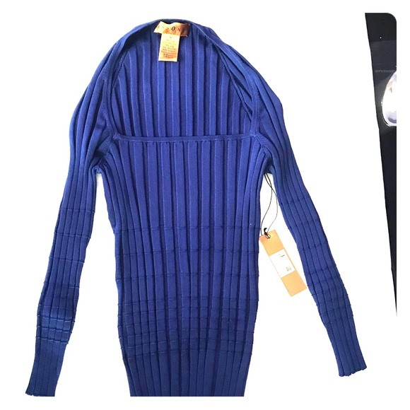 Essendi 3/4 sleeve fitted top - Picture 1 of 3